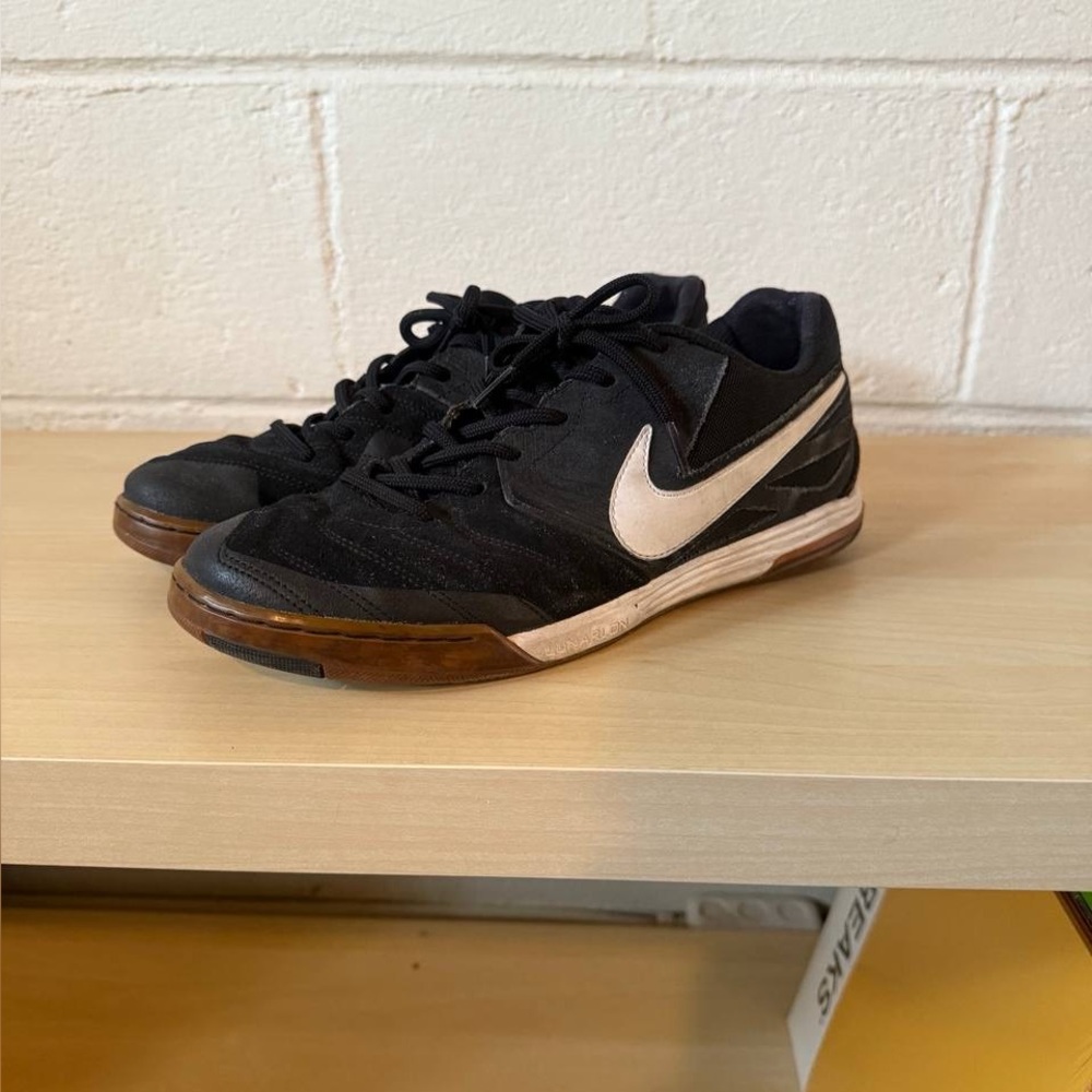 Nike SB Black and White Men's Sneakers